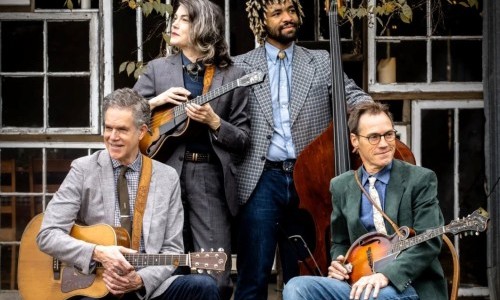 Chris Jones & The Night Drivers - Make Each Second Last