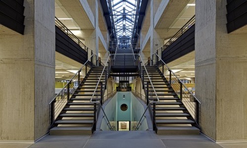 Führung: Geschichte und Architektur der ZB