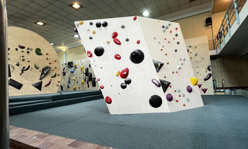 BoulderBad Muubeeri