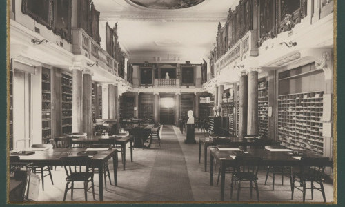 Bibliotheksf&uuml;hrung mit Pr&auml;sentation historischer Dokumente