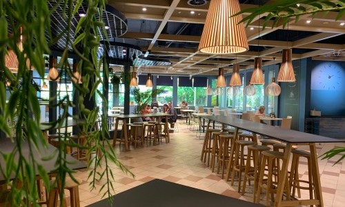 Caf&eacute;-r&eacute;cits &agrave; Yverdon-les-Bains - restaurant Migros Yverdon M&eacute;tropole