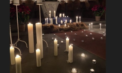 Adventssingen bei Kerzenlicht