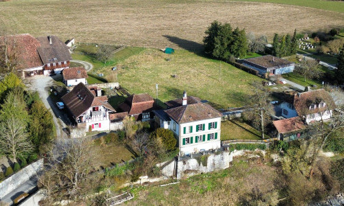 Bushaltestelle Schloss