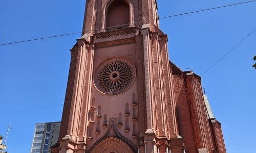Basilique Notre-Dame (&eacute;glise rouge)