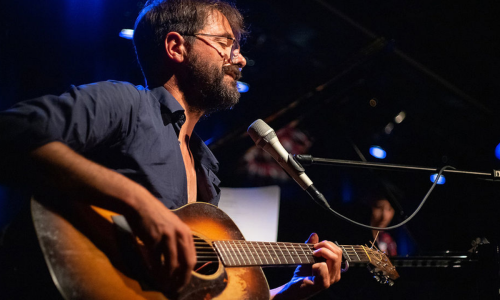 Hendrix Ackle plays Valentine