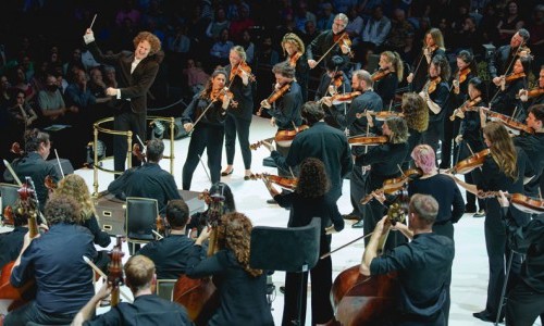 AURORA ORCHESTRA: Rhythm is King!