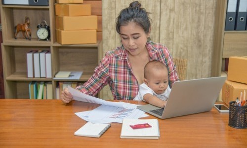 Cafés scientifiques | Parent au foyer - Tout travail mérite salaire?
