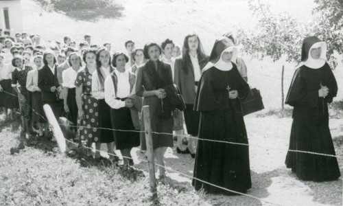 &Ouml;ffentliche F&uuml;hrung durch die Wechselausstellung &laquo;GESICHT ZEIGEN&raquo;