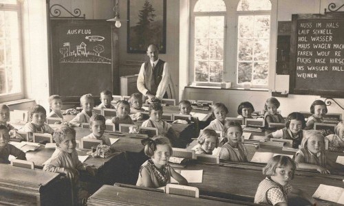 Sonderausstellung - Vom Tafelbild zum Touchscreen