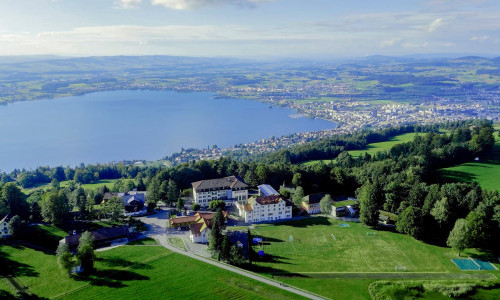 Ausstellung 100 Jahre Institut Montana &ndash; eine Reise durch die Geschichte