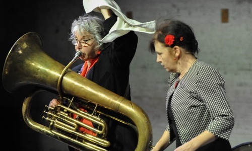 poing t&auml;tsch juhu