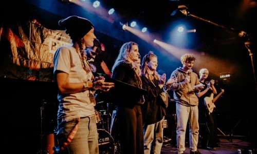 bandXost &ndash; Qualifikation